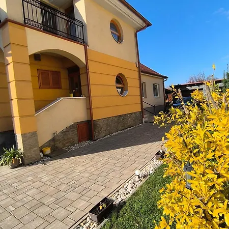Nemeth Nyaralo 2 Apartament *